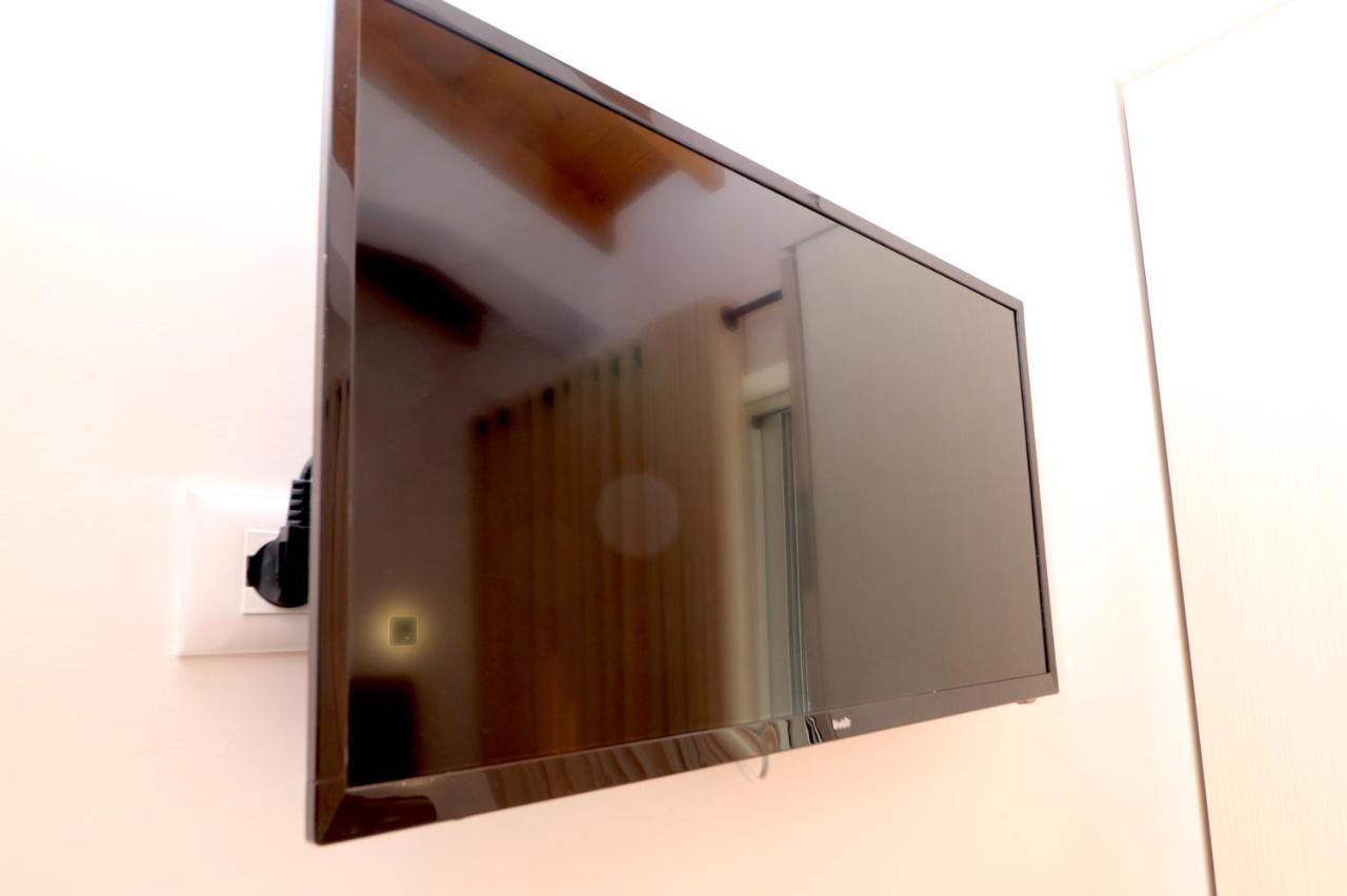 Fegi Rooms Himare Luaran gambar